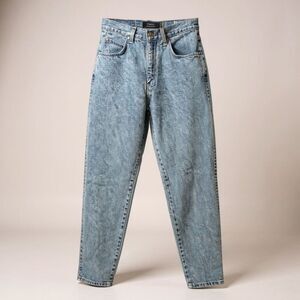 Levi’s Women’s 900 Series Jeans Size 8 High Rise Stretch Slim Flattering Fit